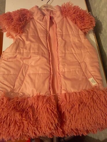 Balonka jilet qız üçün.6-7 yaş lalafo.az -da Balonka jilet qız üçün.6-7 yaş