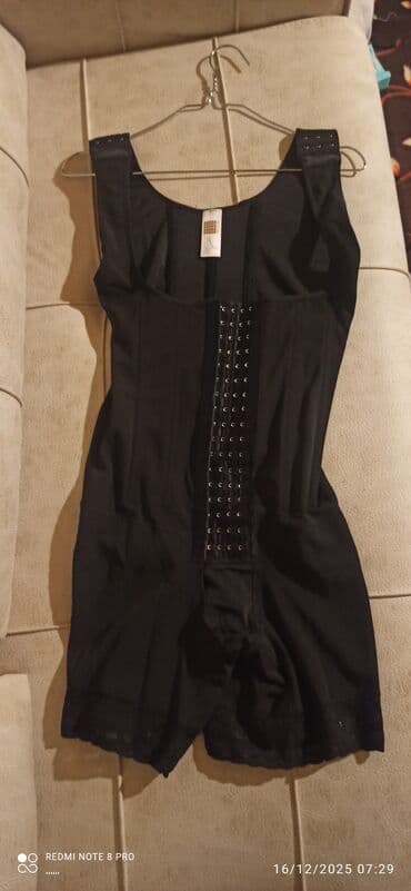 Salam.olcu M razmerdir.boyuk oldugu ucun satilir.səkildə oldugu lalafo.az -da Salam.olcu M razmerdir.boyuk oldugu ucun satilir.səkildə oldugu