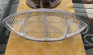 Şüşə Servis Qabı – bölməli, dəmir karkaslı - Material: şəffaf bərk lalafo.az -da Şüşə Servis Qabı – bölməli, dəmir karkaslı - Material: şəffaf bərk