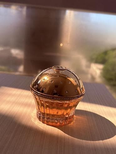 House of the Sillage brendinden "Cherry Garden" etri. 570 azn-e alinib lalafo.az -da House of the Sillage brendinden "Cherry Garden" etri. 570 azn-e alinib