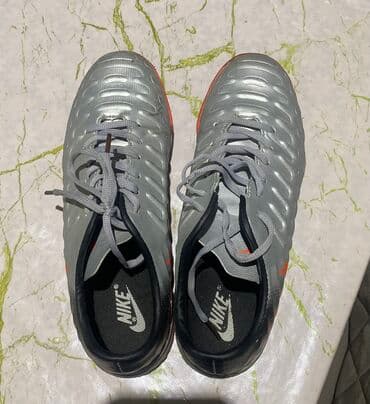 Dəbilqələr: Butslar Nike, Ölçü: 37, Yeni lalafo.az -da — 1 Dəbilqələr: Butslar Nike, Ölçü: 37, Yeni — 1