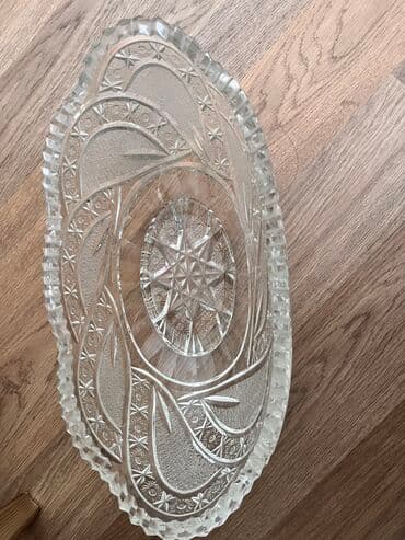 Xrustal vaz. 20 azn boyuk olcu lalafo.az -da Xrustal vaz. 20 azn boyuk olcu