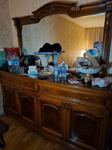 Güzgülü lalafo.az -da Güzgülü