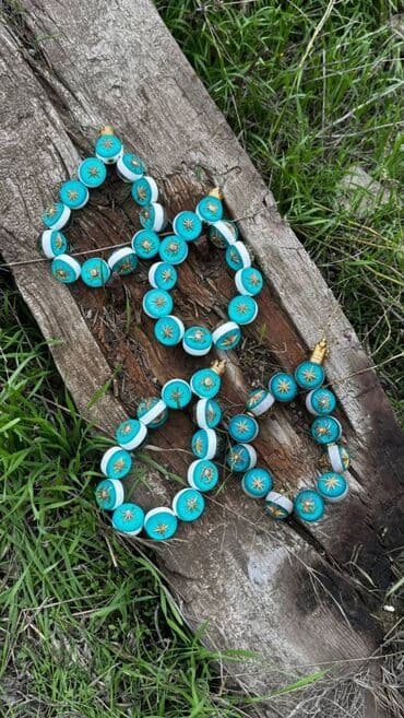 Təsbehlər hazər əldə var.
Çeşid çoxdu.
Çatdırılma edilir.
Əl işləridi lalafo.az -da Təsbehlər hazər əldə var.
Çeşid çoxdu.
Çatdırılma edilir.
Əl işləridi