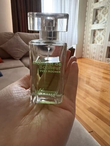 Yves Rocher Moment de Bonheur L’Eau – qadınlar üçün təravətli ətir. - lalafo.az -da Yves Rocher Moment de Bonheur L’Eau – qadınlar üçün təravətli ətir. -