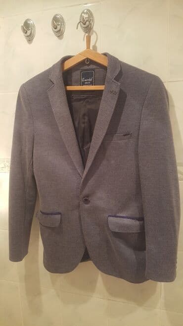 Pencək razmer 50 .
Twenhil made in Turkiye.
19 manat lalafo.az -da Pencək razmer 50 .
Twenhil made in Turkiye.
19 manat