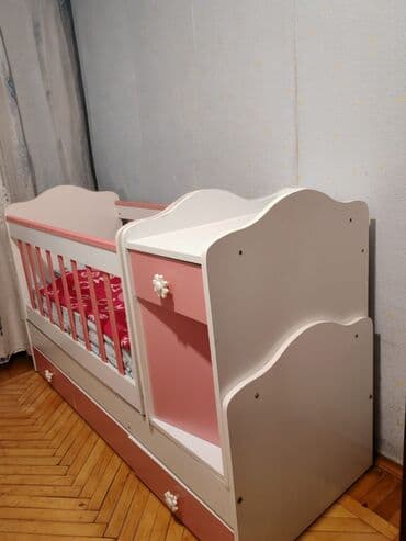 Qız üçün, Dördbucaq, Beşik, Dəst ilə, Matras ilə, Yellənmə mexanizm ilə lalafo.az -da Qız üçün, Dördbucaq, Beşik, Dəst ilə, Matras ilə, Yellənmə mexanizm ilə