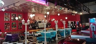 Retro Amerika tərzində tematik restoran interyer dəsti. Əla at lalafo.az Retro Amerika tərzində tematik restoran interyer dəsti. Əla