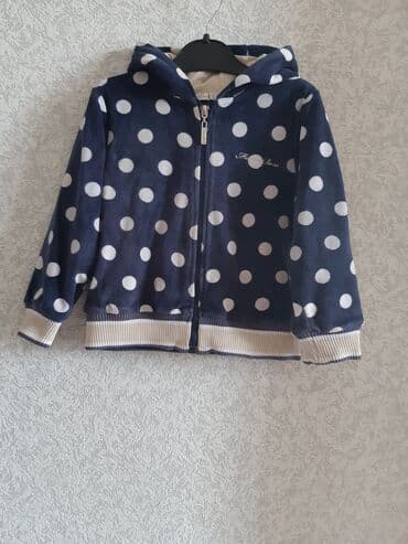 Körpə uşaqlar üçün üst geyimi. Qalındı. Papagı da var. 2-3 yaş lalafo.az -da Körpə uşaqlar üçün üst geyimi. Qalındı. Papagı da var. 2-3 yaş