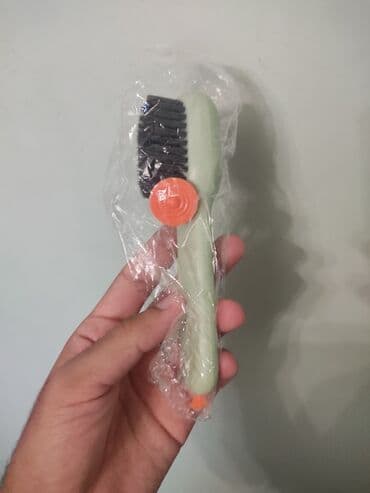 Süngərlər və fırçalar: 🪥 Ayaqqabı təmizləmək üçün fırça 💵 Qiymət 8 AZN 📞📱Lalafo-da mesaj lalafo.az -da — 3 Süngərlər və fırçalar: 🪥 Ayaqqabı təmizləmək üçün fırça 💵 Qiymət 8 AZN 📞📱Lalafo-da mesaj — 3