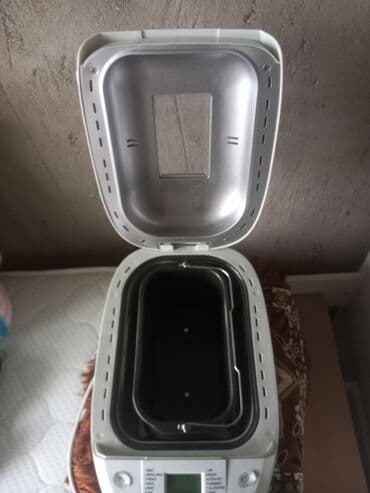 Yeni Çörəkbişirən, Eurolux, Çörəyin çəkisi - 1 - 1.5 kq lalafo.az -da Yeni Çörəkbişirən, Eurolux, Çörəyin çəkisi - 1 - 1.5 kq