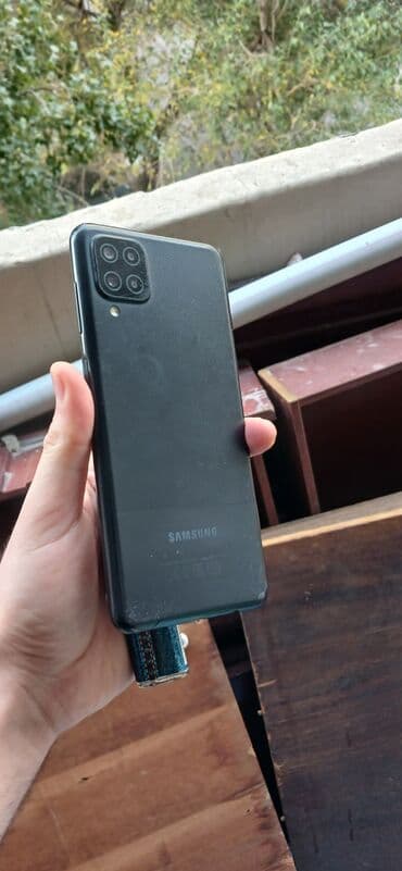 Samsung Galaxy A12, 64 GB, rəng - Qara, İki sim kartlı lalafo.az -da Samsung Galaxy A12, 64 GB, rəng - Qara, İki sim kartlı