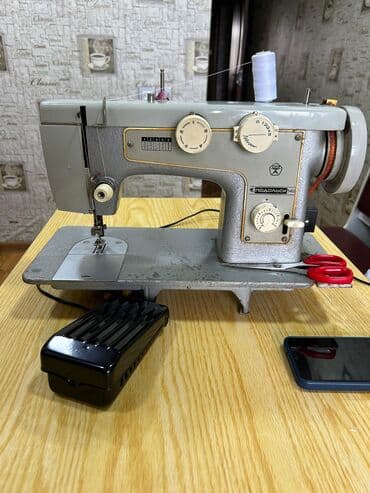 Tikiş maşını Chayka, İşlənmiş,Elektromexaniki, 3 saplı, Ünvandan götürmə lalafo.az -da Tikiş maşını Chayka, İşlənmiş,Elektromexaniki, 3 saplı, Ünvandan götürmə