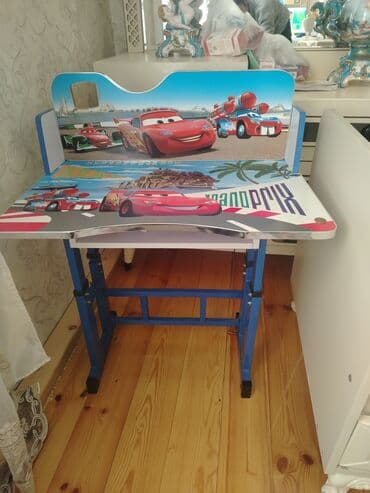 Oğlan üçün, Siyirməli, Yazı masası, Stulsuz lalafo.az -da Oğlan üçün, Siyirməli, Yazı masası, Stulsuz