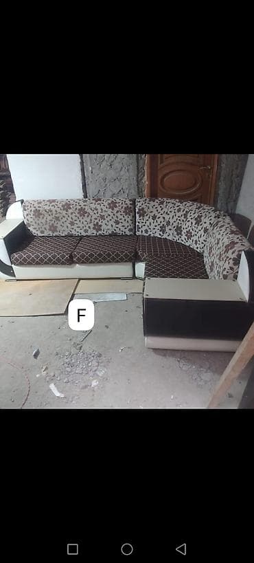 Künc divan, İşlənmiş, Parça, Çatdırılma yoxdur lalafo.az -da Künc divan, İşlənmiş, Parça, Çatdırılma yoxdur