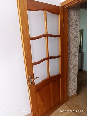 Şüşəli taxta otaq qapısı - Material: təbii ağac (laklanmış), klassik lalafo.az -da Şüşəli taxta otaq qapısı - Material: təbii ağac (laklanmış), klassik
