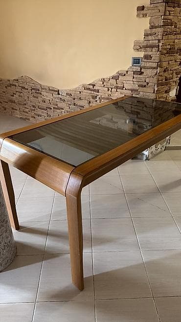 Qonaq masası, Açılmayan, Şüşə, Dördbucaq masa lalafo.az -da Qonaq masası, Açılmayan, Şüşə, Dördbucaq masa