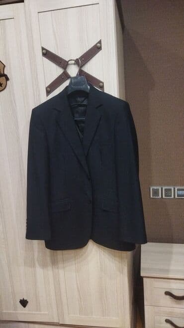 Kişi üçün pencək, Okland firması,46razmer, təzə kimidi lalafo.az -da Kişi üçün pencək, Okland firması,46razmer, təzə kimidi