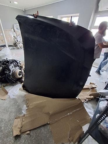 Bmw F30 kapot ag ve qara reng. orjinal zavod ustden cixma lalafo.az -da Bmw F30 kapot ag ve qara reng. orjinal zavod ustden cixma