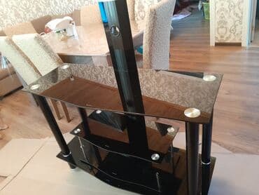 İşlənmiş, Düz TV altlığı, Polkalı, Şüşəli lalafo.az -da İşlənmiş, Düz TV altlığı, Polkalı, Şüşəli