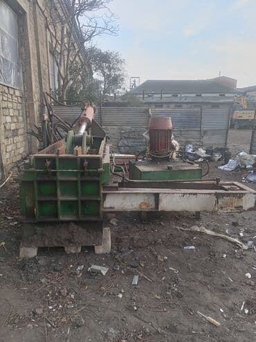 Alçipan: Hidravlik metal presi – qırıntıların sıxılıb briket və ya paket halına lalafo.az -da — 1 Alçipan: Hidravlik metal presi – qırıntıların sıxılıb briket və ya paket halına — 1