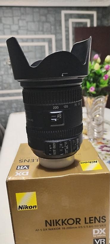 18/200lens təzə kimidir.qutuda.Problemi yoxdu.250man at lalafo.az 18/200lens təzə kimidir.qutuda.Problemi yoxdu.250man