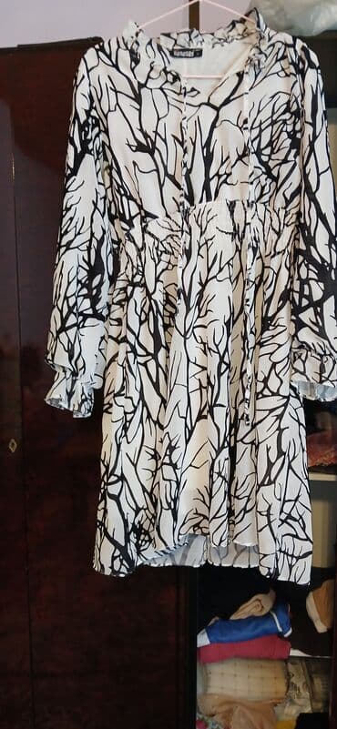 Вилки: Qara-ağ naxışlı qadın donu - Model: mini uzunluq, A-kəsim - Rəng və at lalafo.az — 3 Вилки: Qara-ağ naxışlı qadın donu - Model: mini uzunluq, A-kəsim - Rəng və — 3