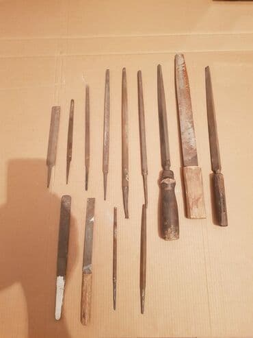 Şişlər: SSRi istehsalı, möhkəm metaldan, ikisi 12 man. Satıcı sözünün lalafo.az -da — 9 Şişlər: SSRi istehsalı, möhkəm metaldan, ikisi 12 man. Satıcı sözünün — 9