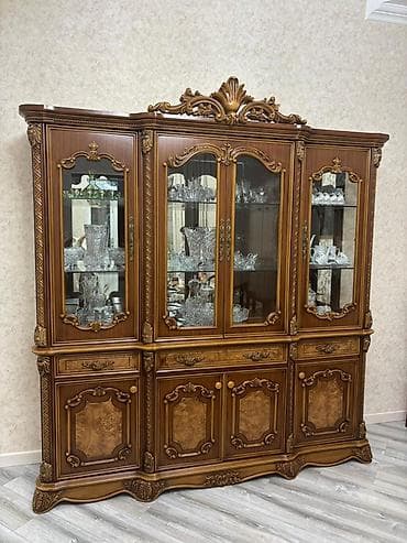 Lixiang: Şüşəli dolab vitrini lalafo.az -da — 1 Lixiang: Şüşəli dolab vitrini — 1