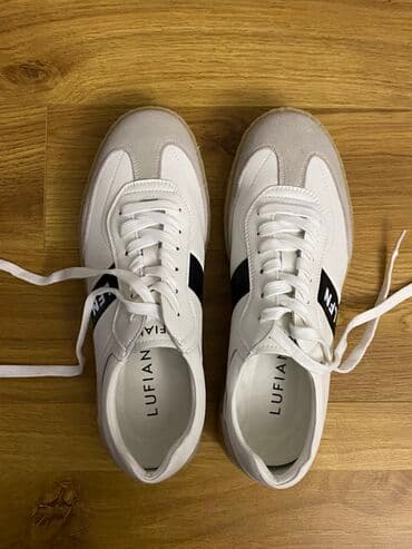Lufian kişi krossovkaları - Brend: Lufian (LFN loqolu) - Rəng: Ağ üst lalafo.az -da Lufian kişi krossovkaları - Brend: Lufian (LFN loqolu) - Rəng: Ağ üst
