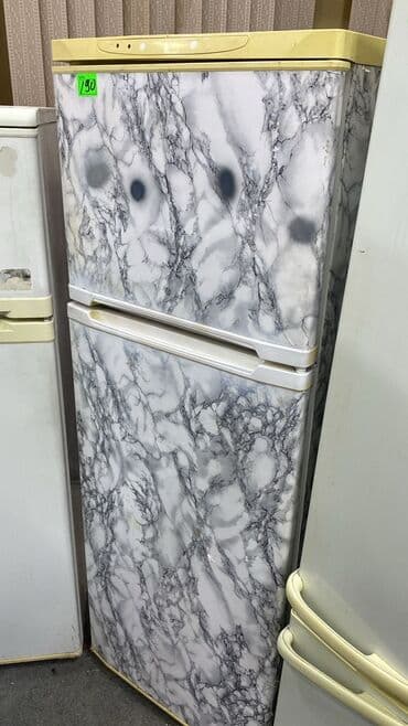 İki qapılı soyuducu - Üstdə dondurucu bölmə, altda əsas soyuducu lalafo.az -da İki qapılı soyuducu - Üstdə dondurucu bölmə, altda əsas soyuducu