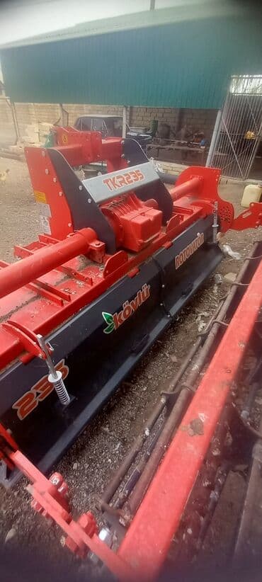 Rotovatorlar: Kənd təsərrüfatı texnikası və yem hazırlama avadanlıqları dəsti 1) lalafo.az -da — 1 Rotovatorlar: Kənd təsərrüfatı texnikası və yem hazırlama avadanlıqları dəsti 1) — 1