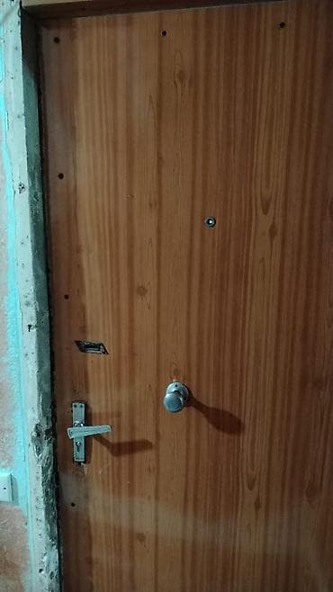 Məhsul: Giriş qapısı (2 tərəfli işlənmiş səth) - Material: ağac lalafo.az -da Məhsul: Giriş qapısı (2 tərəfli işlənmiş səth) - Material: ağac