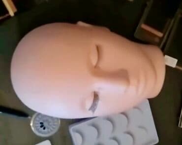 Маникен, тренировочная голова Состояние отличное, покупала для lalafo.az -da Маникен, тренировочная голова Состояние отличное, покупала для