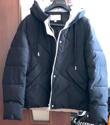 Cox ucuz! Kurtka əla vəzuyyətdə. Razmer L. Очень дешево. Куртка в lalafo.az -da Cox ucuz! Kurtka əla vəzuyyətdə. Razmer L. Очень дешево. Куртка в