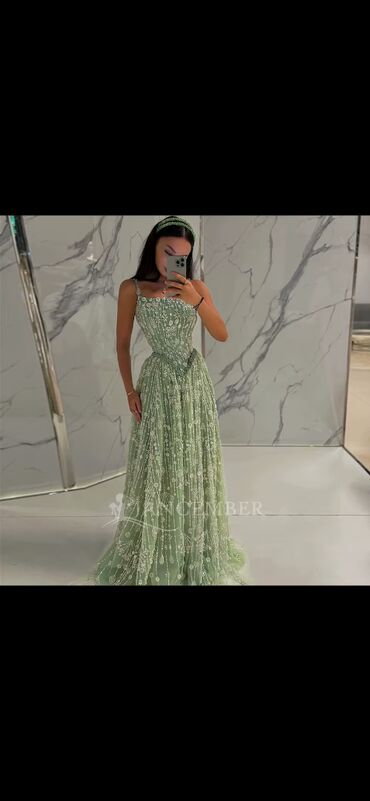 Nişan ve ziyaret donu. 1 defe geyinilib. Sehifelerde kirayesi en azı lalafo.az -da Nişan ve ziyaret donu. 1 defe geyinilib. Sehifelerde kirayesi en azı