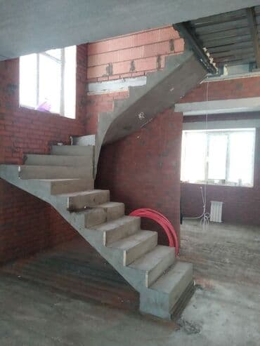 Bu, tikinti işləri üçün nəzərdə tutulmuş beton pilləkəndir. Pilləkən lalafo.az -da Bu, tikinti işləri üçün nəzərdə tutulmuş beton pilləkəndir. Pilləkən