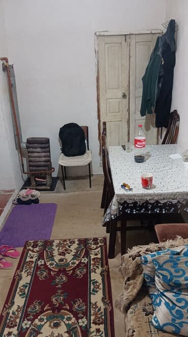 Otel və hostellər: Kohne Corat merkezden 100 addım aralıda 4 otaqlı ev satılır hec bir lalafo.az -da — 8 Otel və hostellər: Kohne Corat merkezden 100 addım aralıda 4 otaqlı ev satılır hec bir — 8