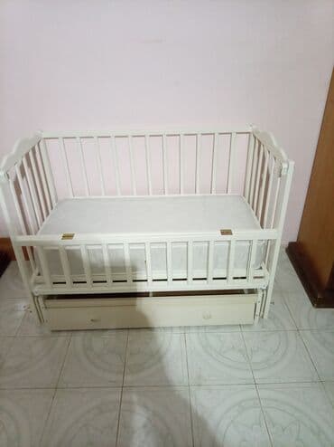 Oğlan və qız üçün, Yeni, Dördbucaq, Beşik, Dəstsiz, Matras ilə, Yellənmə mexanizmsiz lalafo.az -da Oğlan və qız üçün, Yeni, Dördbucaq, Beşik, Dəstsiz, Matras ilə, Yellənmə mexanizmsiz