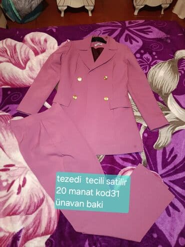 Məhsullar: 1) Qadın kostyumu – çəhrayı rəngdə ikiqat düyməli blezer + lalafo.az -da Məhsullar: 1) Qadın kostyumu – çəhrayı rəngdə ikiqat düyməli blezer +