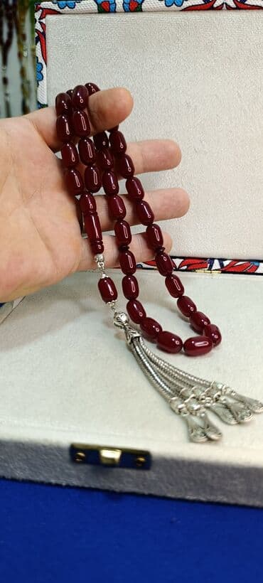 Sıxma kəhrəba osmanlı bənzətmə.tünd vişnə rəngli gözəlçə.günlük çəkim lalafo.az -da Sıxma kəhrəba osmanlı bənzətmə.tünd vişnə rəngli gözəlçə.günlük çəkim