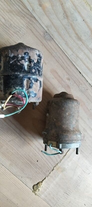 Kimə ne lazım olsa buyrub elqe saxlya biler Təsvir: - 2 ədəd lalafo.az -da Kimə ne lazım olsa buyrub elqe saxlya biler Təsvir: - 2 ədəd