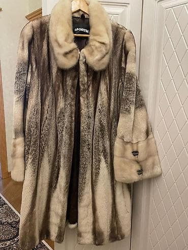 TEZE KİMİ 1-2 DEFE GEYİNİLİB RAZMER L lalafo.az -da TEZE KİMİ 1-2 DEFE GEYİNİLİB RAZMER L