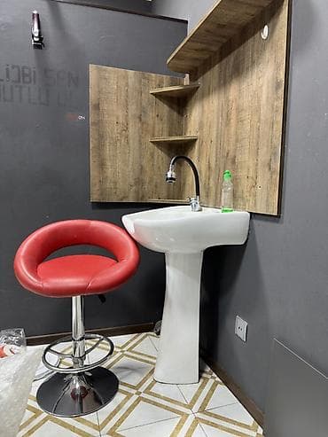 Bərbər/xair salonu üçün künc yuma (rakovin) komplekti və bar taburesi lalafo.az -da Bərbər/xair salonu üçün künc yuma (rakovin) komplekti və bar taburesi