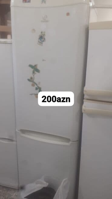 2 qapılı Indesit Soyuducu Satılır, rəng - Ağ lalafo.az -da 2 qapılı Indesit Soyuducu Satılır, rəng - Ağ