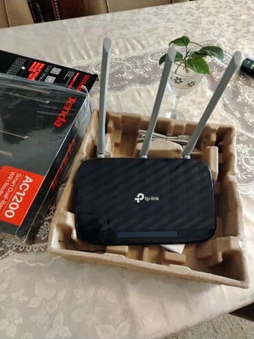 TP-Link Archer C20 (EU) AC750 Wireless Dual Band Router lalafo.az -da TP-Link Archer C20 (EU) AC750 Wireless Dual Band Router