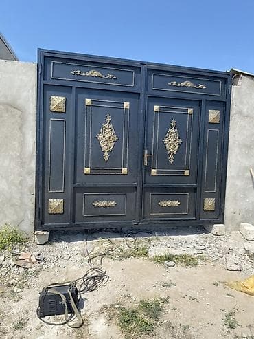 Dekorativ dəmir darvaza
550 azin catirlma ve qurasdirlma var lalafo.az -da Dekorativ dəmir darvaza
550 azin catirlma ve qurasdirlma var