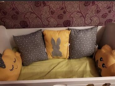 Uşaq üçün bortik təzədi.Üsdündə uşağı bələməyə konvertidə var lalafo.az -da Uşaq üçün bortik təzədi.Üsdündə uşağı bələməyə konvertidə var