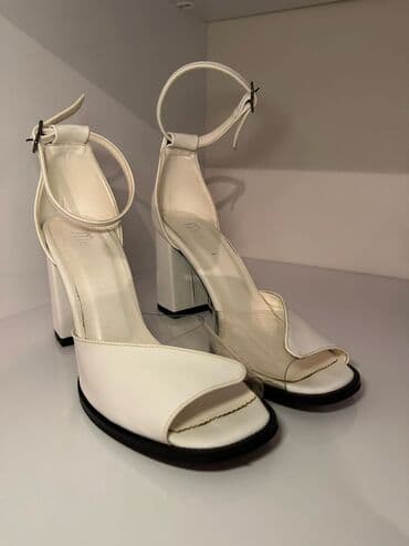 38 ölçü. Heçbir problemi yoxdur lalafo.az -da 38 ölçü. Heçbir problemi yoxdur