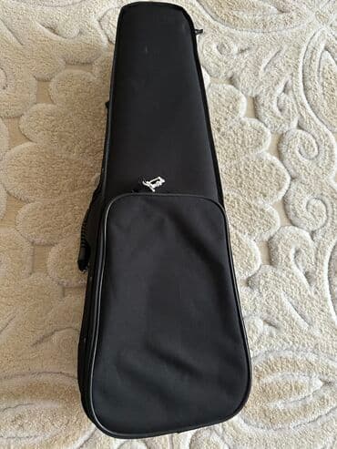 1/4, Чешская фабрика Carlovy. В идеальном состоянии. Смычок новый lalafo.az -da 1/4, Чешская фабрика Carlovy. В идеальном состоянии. Смычок новый